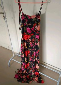 Black Floral Printed Backless Tie Up Maxi Dress