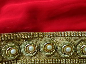 Beautiful Golden Red Saree❣️