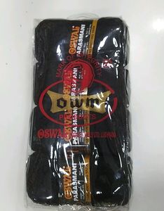 Oswal Black 🖤 Yarn