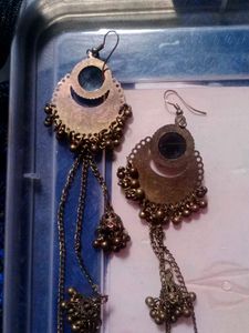 Earings