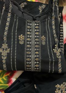 Elegant Black Embroidered Outfit