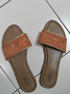 Vishudh Embellished Open Toe Flats
