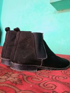 Stylish Black Chelsea Boots for men 🔥
