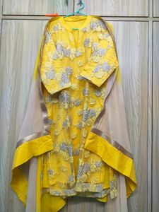 Pakistani Style Pure Net Embroidery Suit