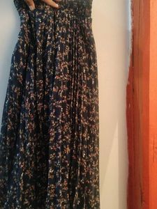 Floral Print Pleated Skirt