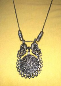 Silver Long Chain With Pendant