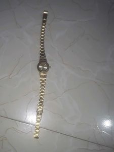 Vintage Gold Tone Ladies Watch Sonata Brand Offer