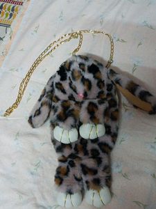 beautiful sling animal print beg