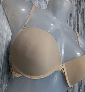 34 D Pedded Look Bra 💚
