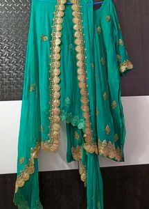 Green Kurta Suit Set
