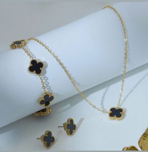 Clover Jewelry Set (Black)🤍🤍