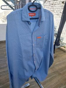 Bundle of 5 Men&#39;s Dress Shirts
