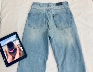 Ripped Straight Fit Jeans