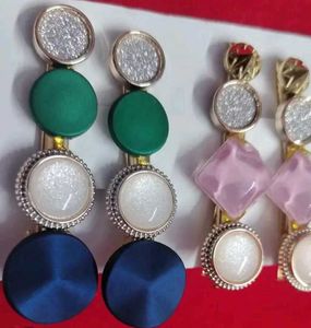 Cute And Beautiful Hair Clips🖇️🎀