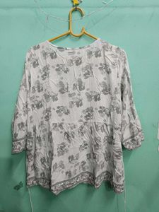 Women Short Kurtis