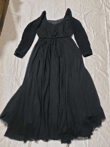 Elegant Black Maxi Dress