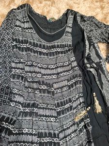 Elegant Black Printed Kurta Set