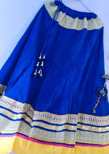 Crop Top, Embroidery And Contrast Ethic Skirt😘