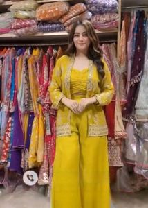 New Collection Dress Inpoted Pakistani Dres