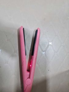 Pink Hair Mini Crimper