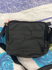 Premium Quality Travelling Sling Bag