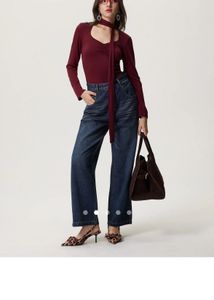 savana Burgundy scarf top