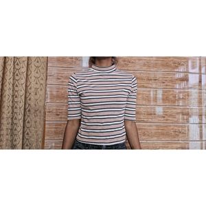 A Very New Fitted Top For Girls