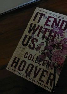 Colleen Hoover &#39;It Ends With Us&#39; &amp; &#39;It Starts Wit