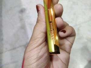 Shryoan Velvet Matte Lipstick ( Raspberry )