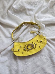 ‼️Guess Y2K Yellow Monogram Baguette‼️
