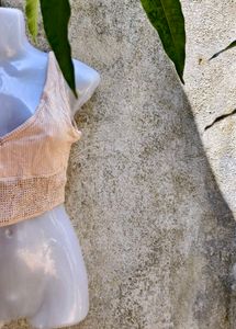 I. CUTE NUDE TOP
