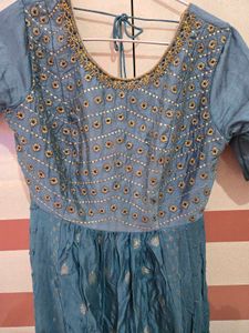 Slight Used Side Slit Kurti Palazzo And Dupatta