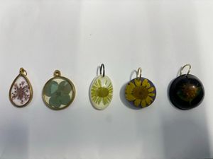 resin pendant