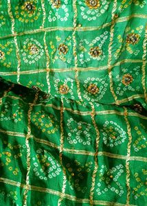 Elegant Green Bandhani Saree