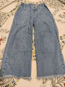 Wide Leg Denim Pants with flaw