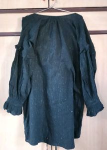 PRICE DROP -Black Zara Top