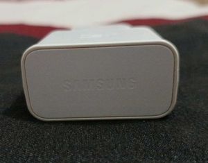 SAMSUNG 15Watt Fast Travel Adapter