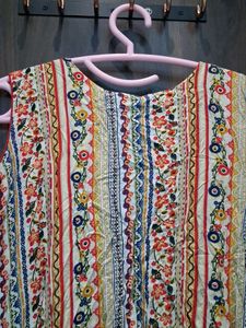 Print Sleeveless Kurti