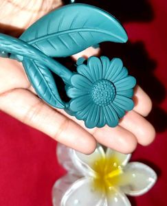 Cute Flower Hair Claw Clip Set