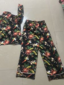 Nightsuit set