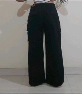 Black Wide High Cargo Jeans