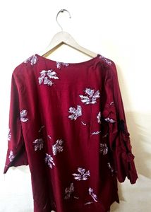 2 XL Maroon Leaf Print Top