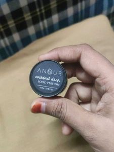Anour Lip Scrub &amp; Solid Perfum