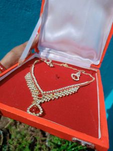 Red &amp; Crystal Jewelry Set