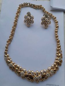 Contemporary Jwellery Set With Ring And Bracelet