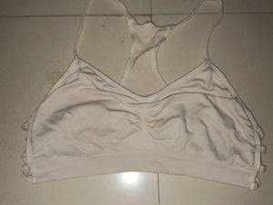 Comfy White Sports Bra Non Padded