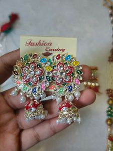 Best Quality Fashion Earstuds For Traditional Wear