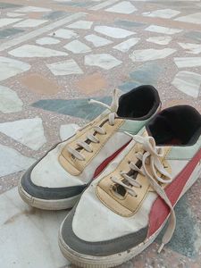 Puma Sneakers - Casual Style