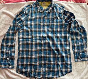Men Lee Checks Full Sleeves Shirt