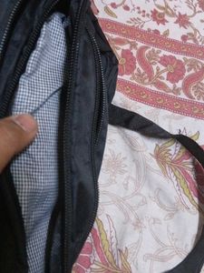 CrossBody Bag (4 Zips)